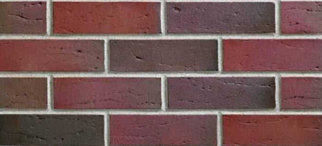 Чем лучше покрыть кирпичный дом